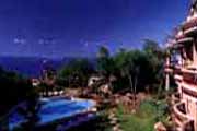 Lorenzo Grand Villa Pool